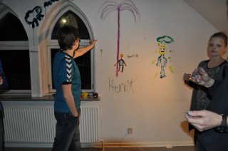 8 Teenklubben sidste møde i huset.